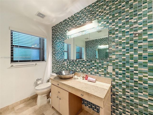 Home for sale at 2810 Crystal Ct - photo 6079520