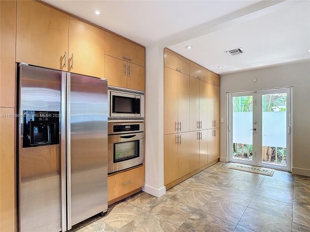 Home for sale at 2810 Crystal Ct - photo 6079521