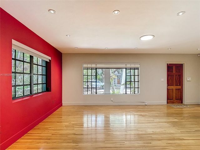 Home for sale at 2810 Crystal Ct - photo 6079525