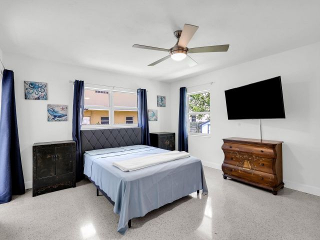 Home for rent at 505 N Ocean Blvd - photo 6117629