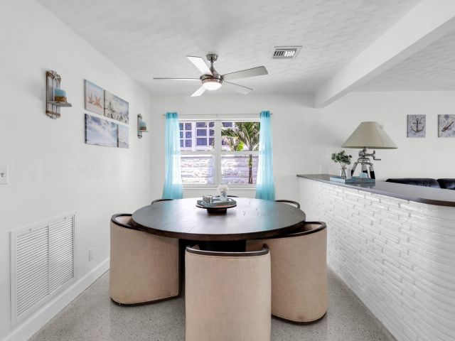 Home for rent at 505 N Ocean Blvd - photo 6117634