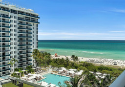 Apartment #1019 at Roney Palace