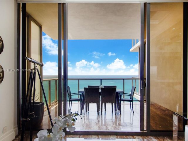 Apartment for sale  Unit #2615 - photo 6080124