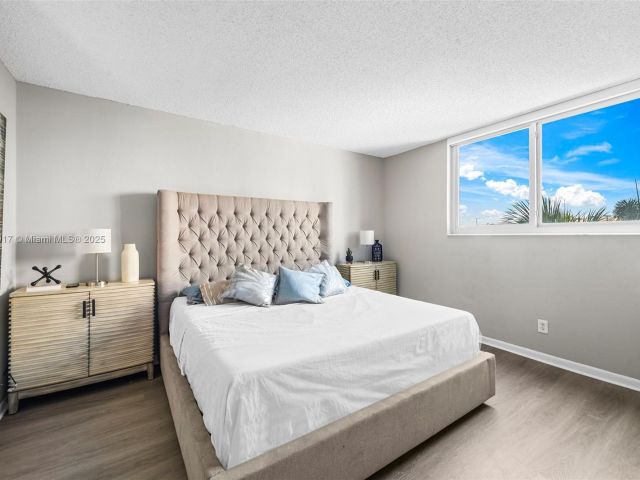 Apartment for sale  Unit #317 - photo 6081296