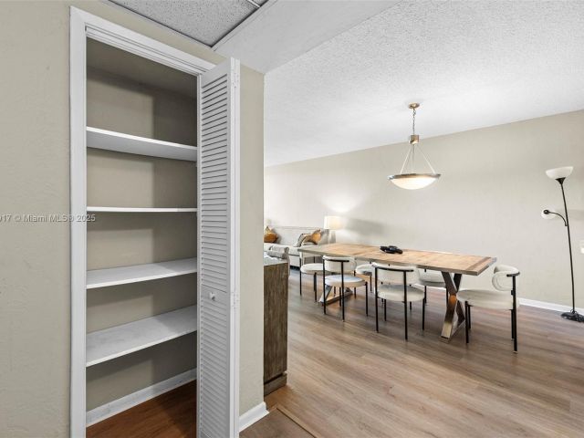 Apartment for sale  Unit #317 - photo 6081298