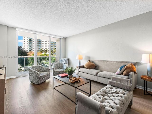 Apartment for sale  Unit #317 - photo 6081305