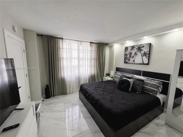 Apartment for sale  Unit #425 - photo 6089342