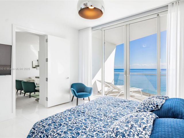 Apartment for sale  Unit #2504 - photo 6085060