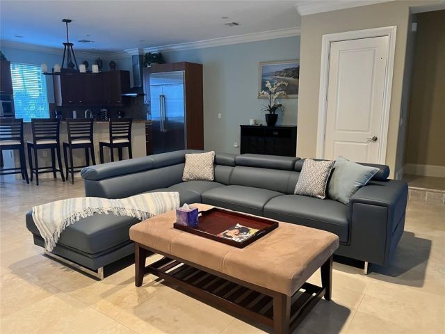 Home for rent at 3035 Riomar St - photo 6114620