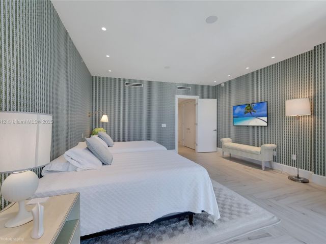 Apartment for rent  Unit #604 - photo 6079912