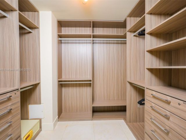 Apartment for sale  Unit #205S - photo 6081760