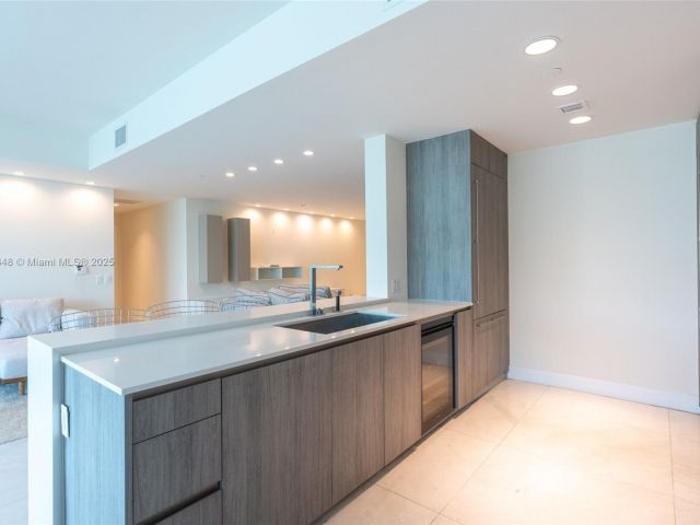 Apartment for sale  Unit #205S - photo 6081765