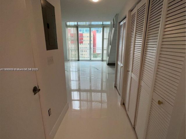 Apartment for rent  Unit #643 - photo 6120826