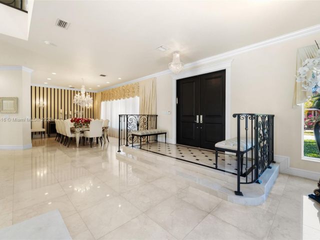 Home for sale at 275 189th Ter - photo 6087977