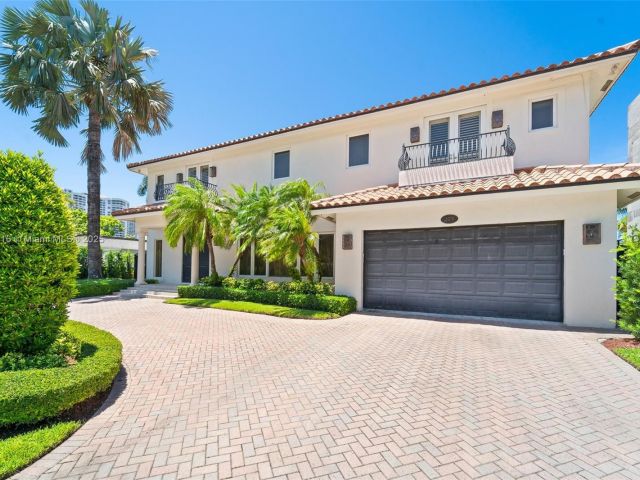 Home for sale at 275 189th Ter - photo 6087979