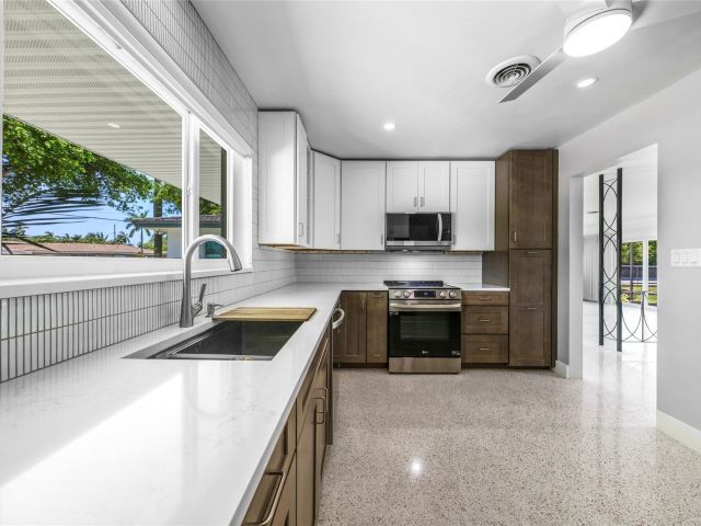 Home for rent at 3140 Calle Largo Dr - photo 6113153