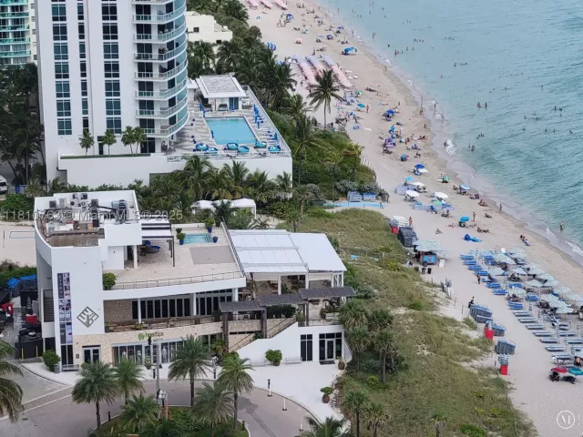 1-bedroom condo for rent in Hallandale Beach - 1830 S Ocean Dr 2312 - MondialRealty
