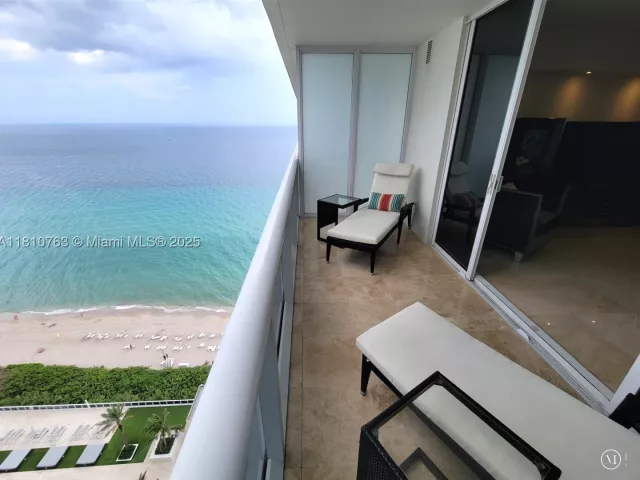 1-bedroom condo for rent in Hallandale Beach - 1830 S Ocean Dr 2312 - MondialRealty