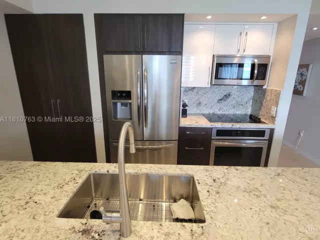 1-bedroom condo for rent in Hallandale Beach - 1830 S Ocean Dr 2312 - MondialRealty