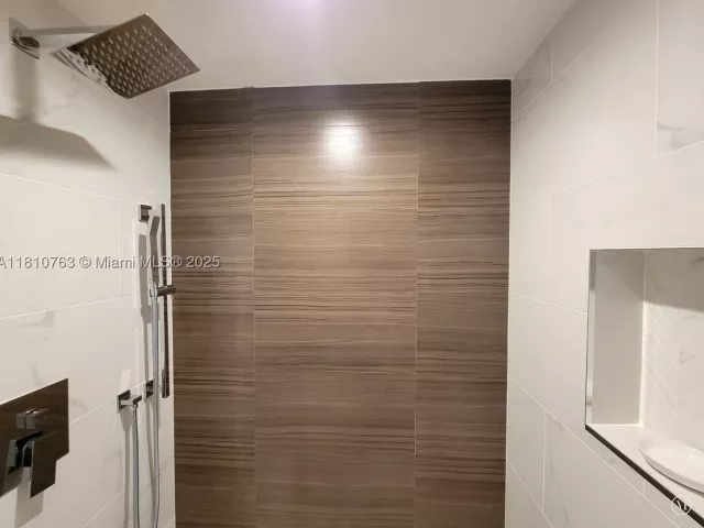 1-bedroom condo for rent in Hallandale Beach - 1830 S Ocean Dr 2312 - MondialRealty