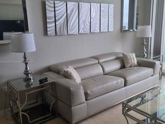 Apartment for rent  Unit #2312 - photo 6081799