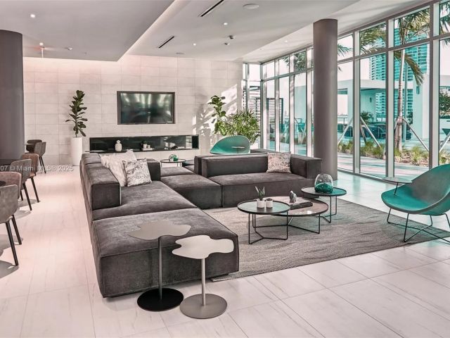 Apartment for sale  Unit #S-218 - photo 6082078