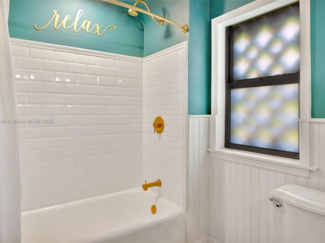 Home for sale at 447 Giralda Ave. - photo 6082060