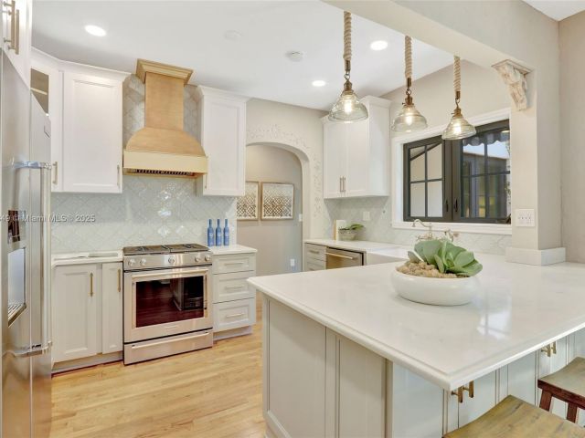 Home for sale at 447 Giralda Ave. - photo 6082070