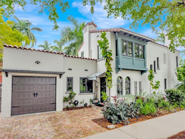 Home for sale at 447 Giralda Ave. - photo 6082074