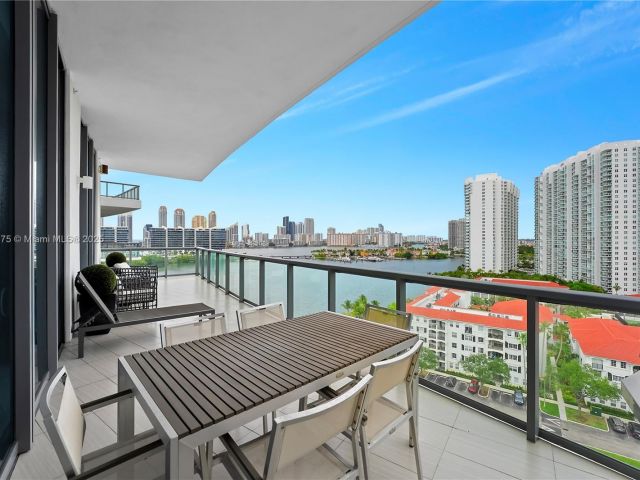 Apartment for sale  Unit #UPH08 - photo 6085534