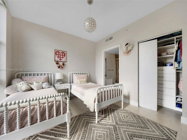 Apartment for sale  Unit #2-506 - photo 6085432