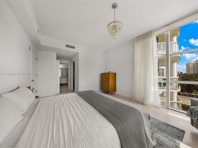 Apartment for sale  Unit #2-506 - photo 6085439