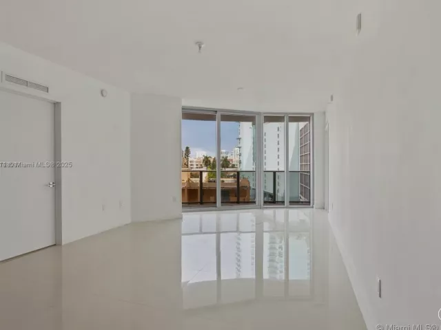Apartment for sale  Unit #501 - photo 6085168