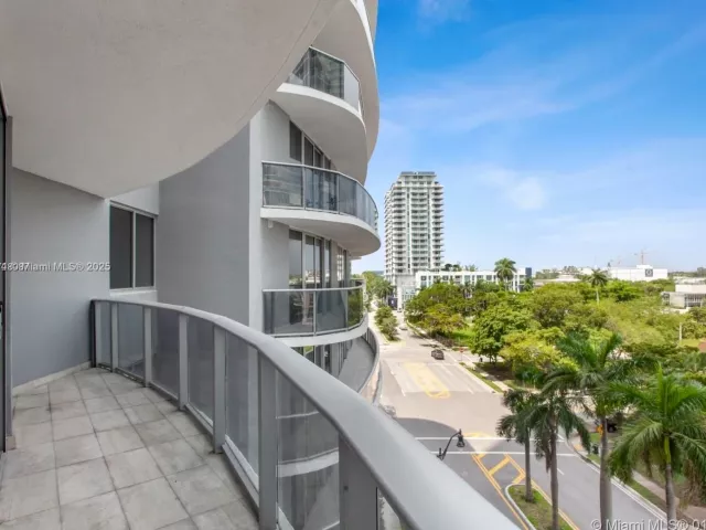 Apartment for sale  Unit #501 - photo 6085170