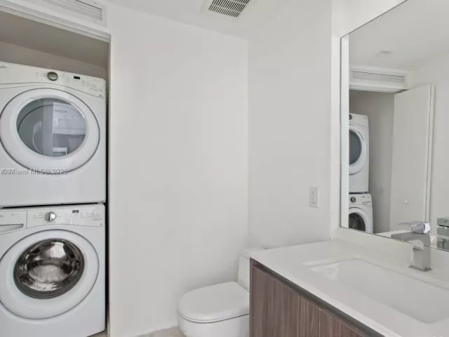 Apartment for sale  Unit #501 - photo 6085171