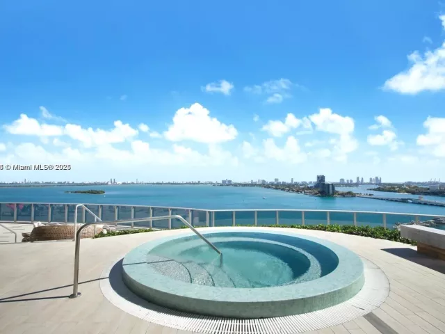 Apartment for sale  Unit #501 - photo 6085158