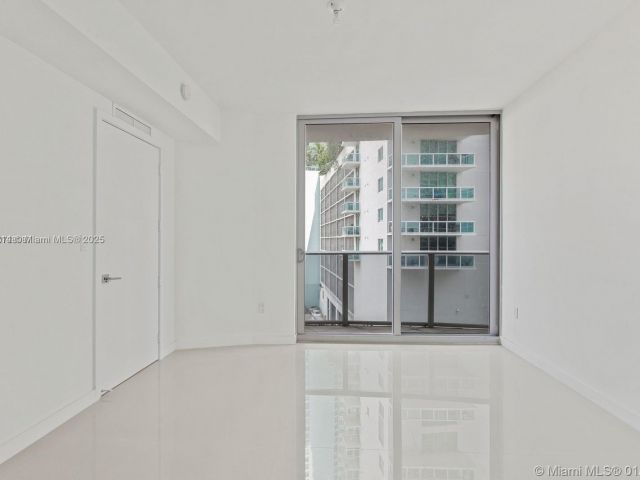Apartment for sale  Unit #501 - photo 6085165