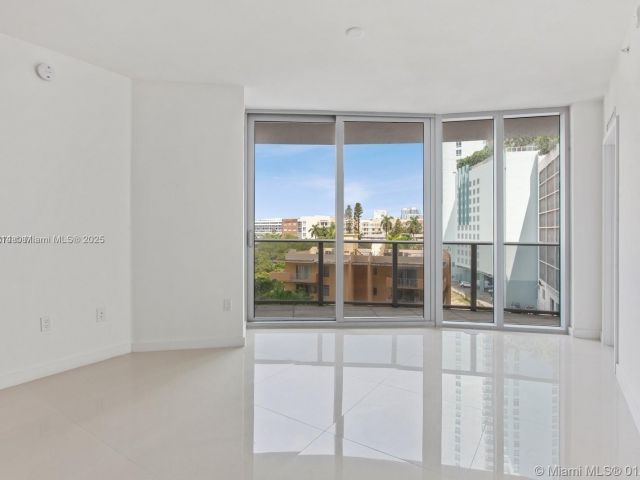 Apartment for sale  Unit #501 - photo 6085169