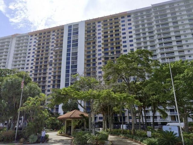 Apartment for sale  Unit #2212 - photo 6089886