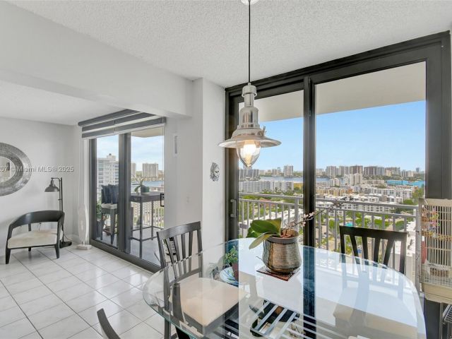 Apartment for sale  Unit #2212 - photo 6232206