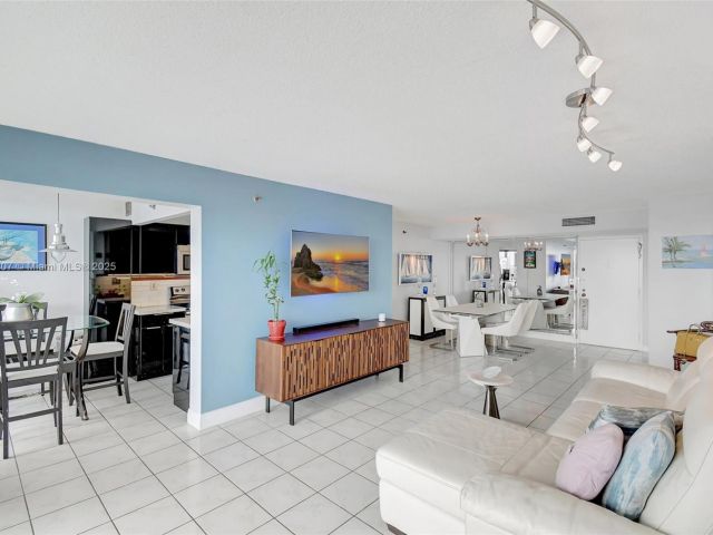 Apartment for sale  Unit #2212 - photo 6232215