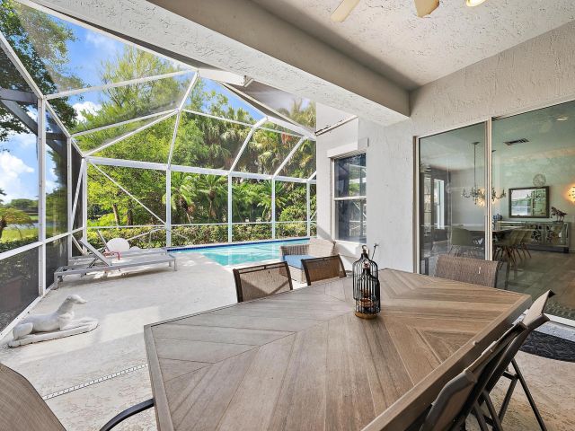 Home for rent at 8208 Heritage Club Drive - photo 6116537