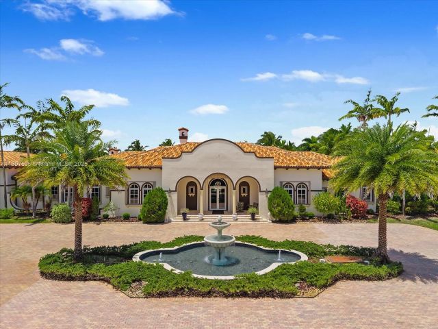 Home for sale at 18451 SW 158th St - photo 6113560