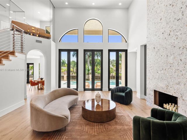 Home for sale at 324 Coconut Isle Dr - photo 6088597