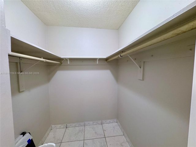 Apartment for sale  Unit #6E - photo 6085592