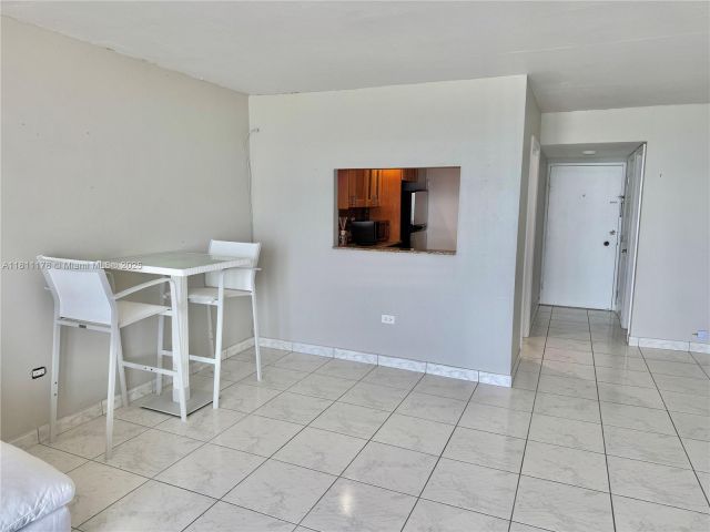 Apartment for sale  Unit #6E - photo 6085595