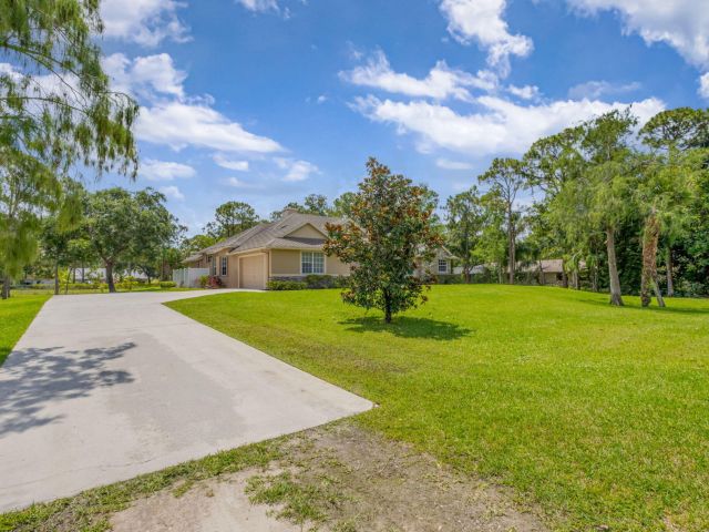 Home for rent at 4754 130th Avenue Avenue N - photo 6116580