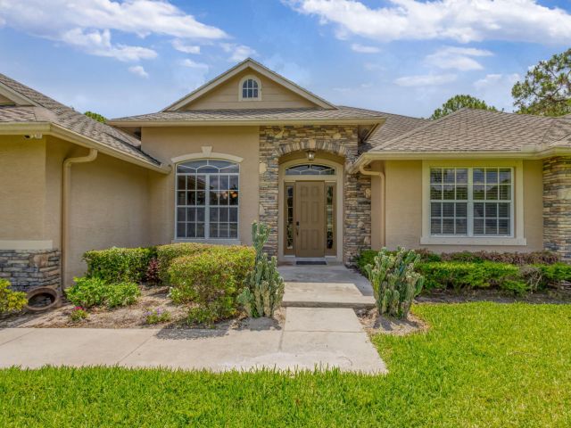 Home for rent at 4754 130th Avenue Avenue N - photo 6116585