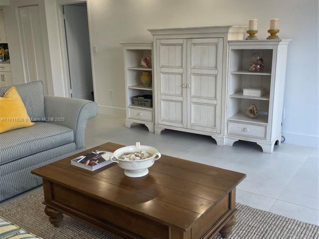 Apartment for rent  Unit #208 - photo 6088473