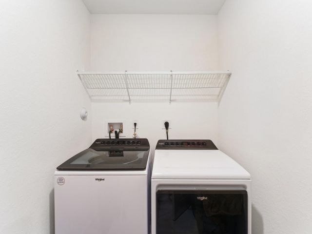 Home for sale at 1676 SE 8th Ave - photo 6127839